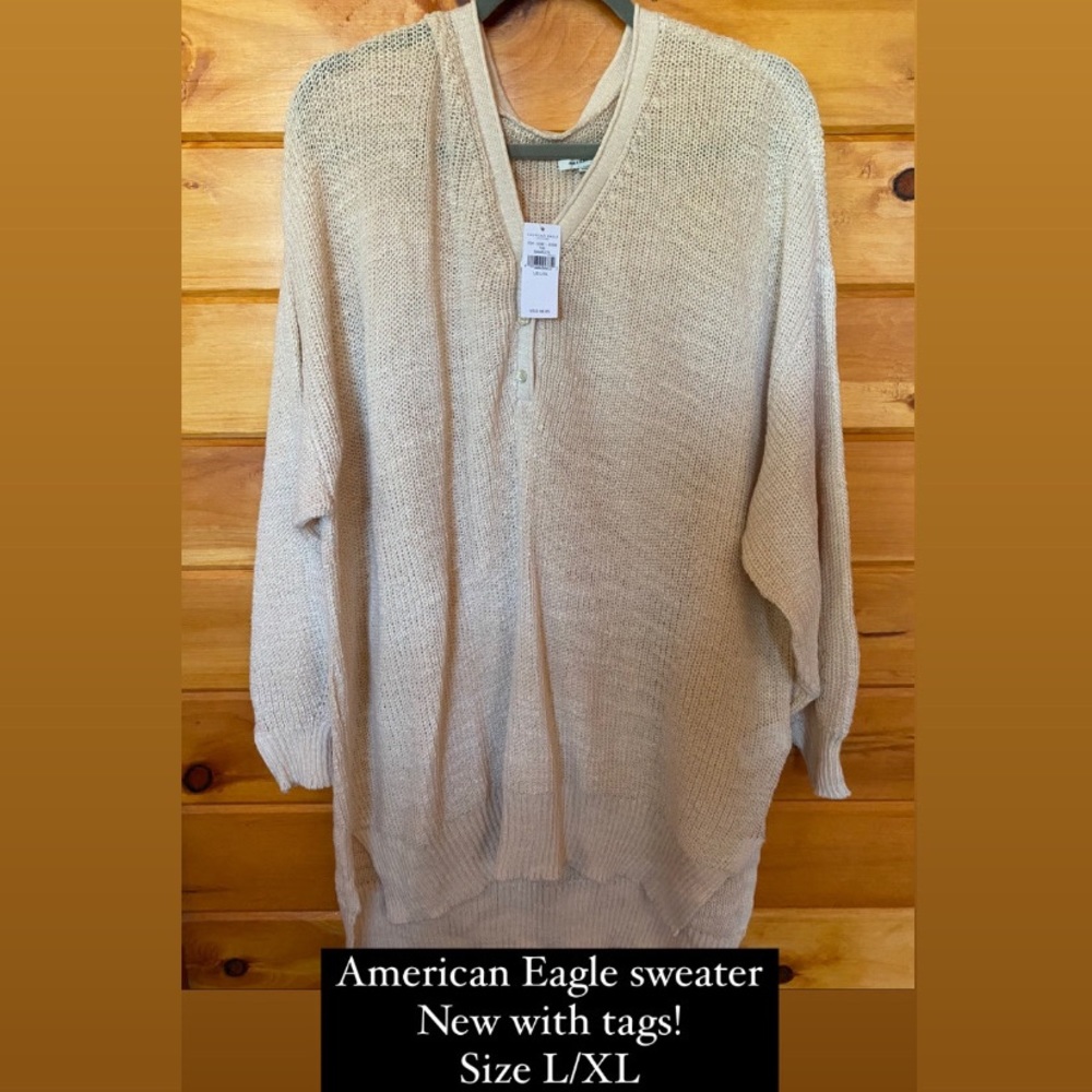 American Eagle sweater